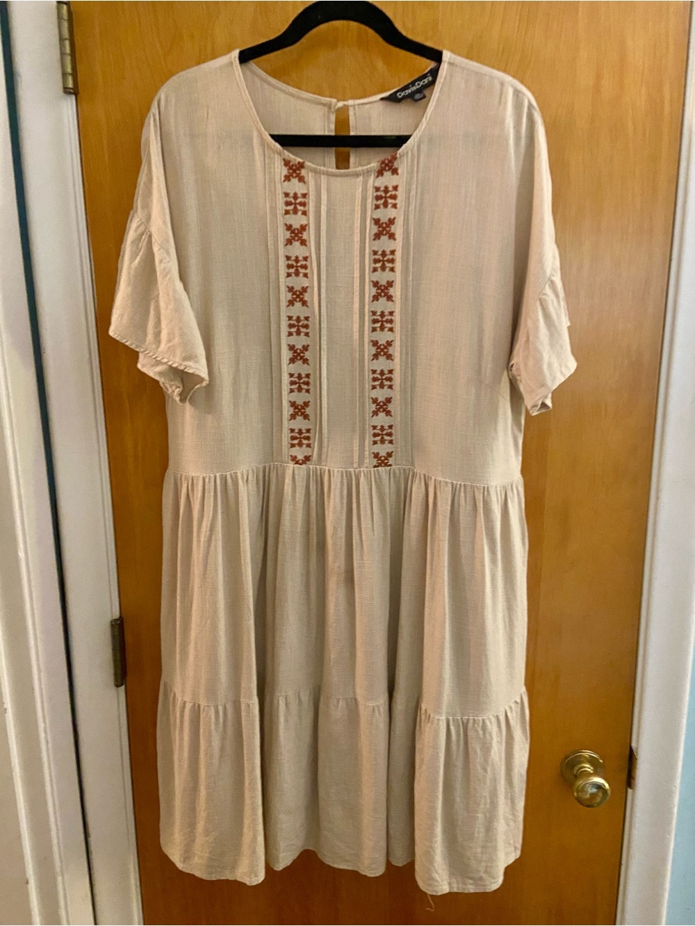 🤎🧶DAVI & DANI Cream Midi Dress with Rust Embroidery